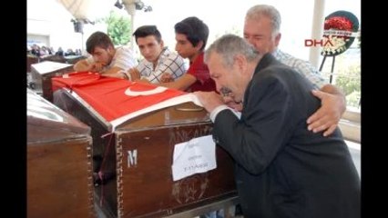 PKK Bombasıyla Ölen Tır Şoförü, Ankara?da Toprağa Verildi
