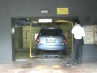 Parking Hi-Tech