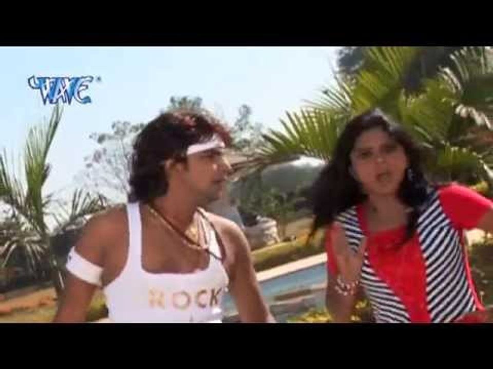 इ लइकी हम पे मरेली - Bhojpuri DJ SONG | E Naya Chiz Haa | Pawan Singh | D.J Dhamaka Song