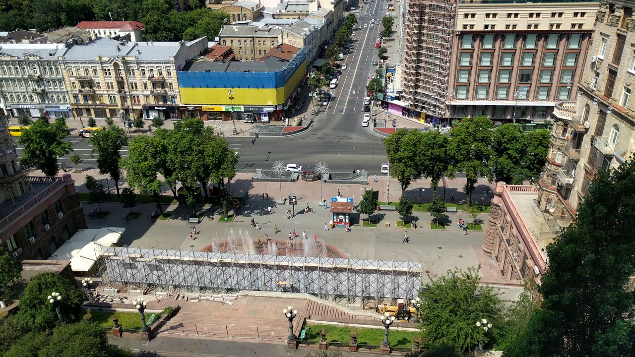 4K Video: Kiev Center from my apartment
