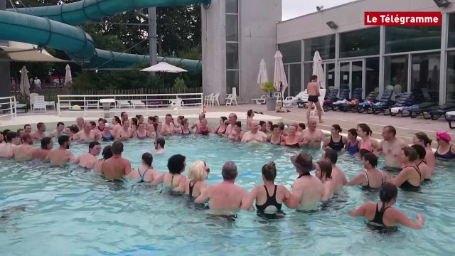 Carhaix. 200 danseurs à l'aqua-gavotte