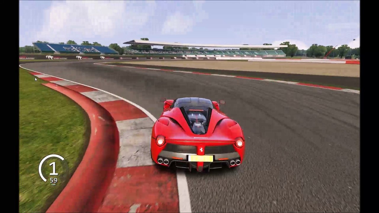 Ferrari LaFerrari (Electric Mode), Silverstone Circuit, Assetto Corsa, i5 4690, R7 370