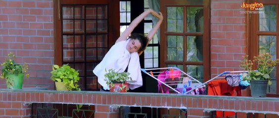 Kaari Kaari | Full HD Video Song | Pink Movie |  Qurat Ul Ain Balouch | Amitabh Bachchan | Shoojit Sircar | Taapsee Pannu