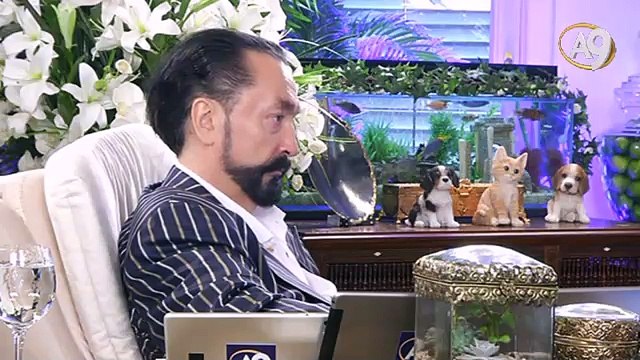 Biz İngiliz halkını seviyoruz, İngiliz derin devletinin sinsi oyunlarına karşıyız.