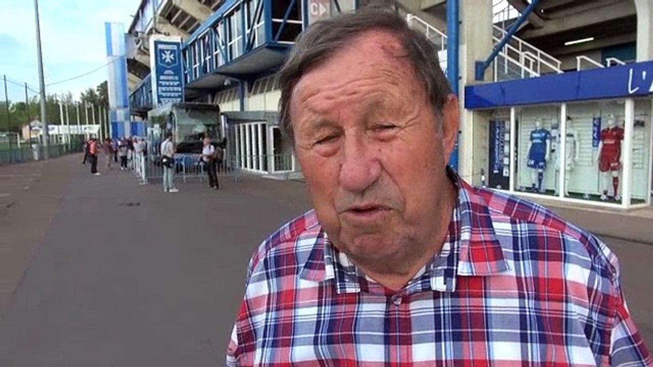AJA : Guy Roux tacle Guy Cotret