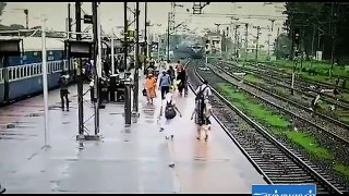 #Police Saved Women And Her child life when she stuck in railway track while train is coming- #trendviralvideos
