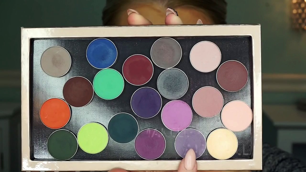 Barbie Inspired Makeup Tutorial - Pastel Eyes & Pink Lips