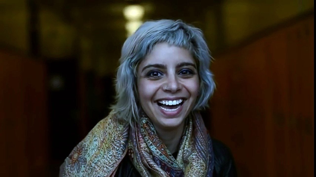 Voilà ce qui se passe quand on dit à une personne qu'elle est belle. On devrait le faire assez souvent