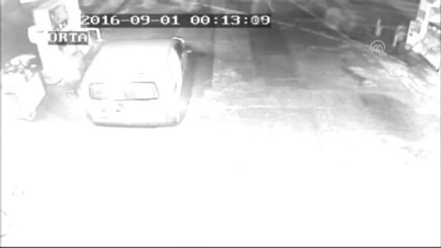 Hırsızlık Zanlılarını Otostop Yakalattı