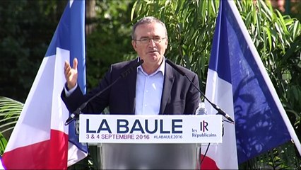 Hervé Mariton chante une chanson anarchiste en russe