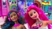 Trailer tremending girls juguetes en español