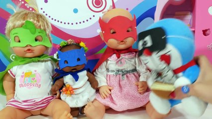 La bebé Luci y Martina juegan a los PJ Masks - Capítulo #20 - PJ Masks Nenuco juguetes en español
