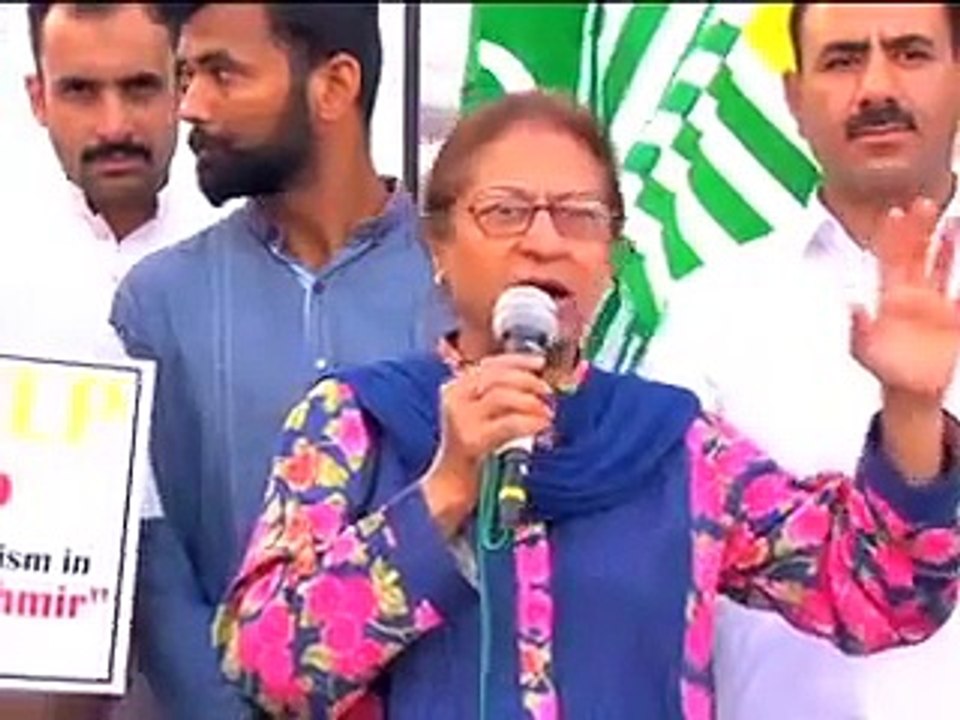 ہندوستان کا وزیر اعظم ایک چالاک لومڑ ہے ۔ عاصمہ جہانگیر کا اسلام آباد میں کشمیر ریلی سے خطاب