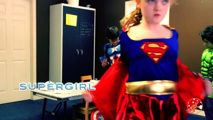 Little Super heroes 11 - The Inspector with Supergirl, Batman and the Flash