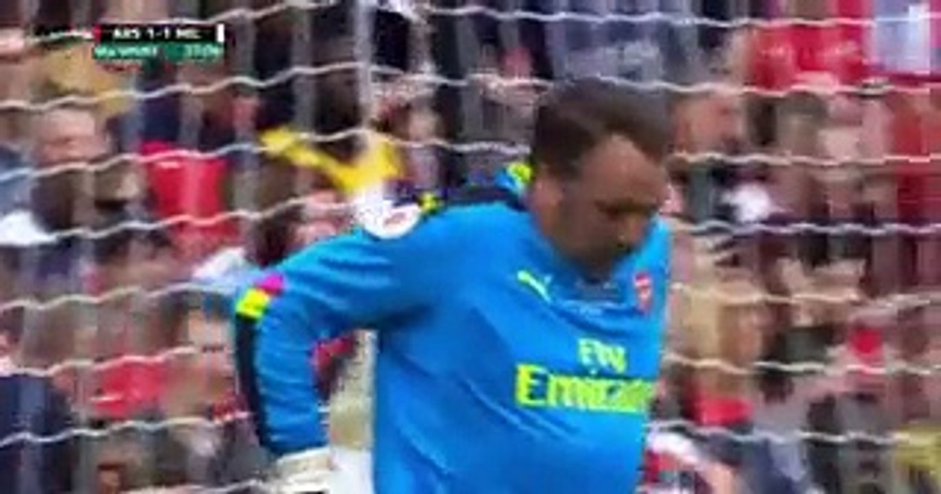 All Goals And Highlights - Arsenal Legends 4-2 AC Milan - 03.09.2016