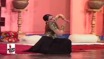 NARI MUJRA - JAWANI THANDI THAAR KARDE - PAKISTANI MUJRA DANCE