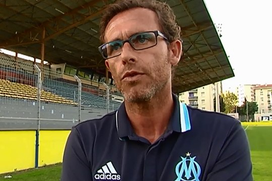 Parra : «De très bonnes choses dans le contenu»