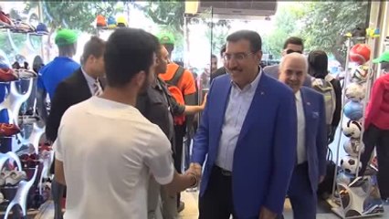 Gümrük ve Ticaret Bakanı Tüfenkci Esnafı Ziyaret Etti