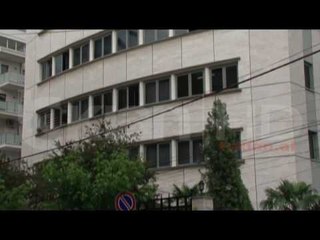 PROKURORIA ZHVLERESON PERGJIGJEN E PALES ITALIANE