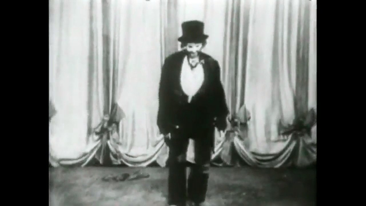 JUDY GARLAND – (Somewhere) Over The Rainbow (HD)