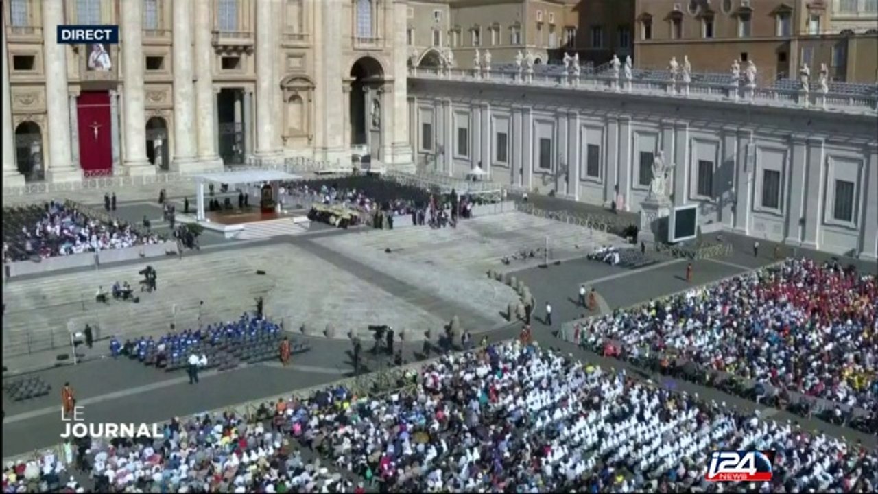 Canonisation de Mère Térésa au Vatican devant des milliers de fidèles