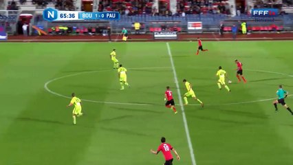 Belle action pour Jérémy Thil, ballon sorti en touche