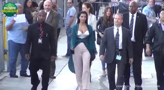 Kim Kardashian Shows Off Her BUTT In New Selfie