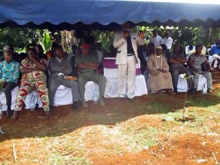 Bureau Lumière:Allocution du sous-préfet de Bafoussam I