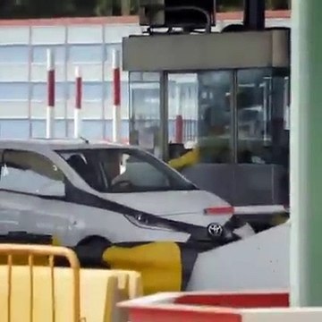 10 NUMARA ŞAKA SONUNA KADAR İZLE