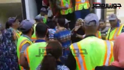 إقبال شديد على قوافل الخير بمينا البصل