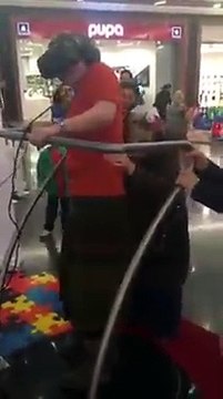 Ablanın Sanal Gerçeklik Gözlüğü ile İmtihanı Abooowwwww