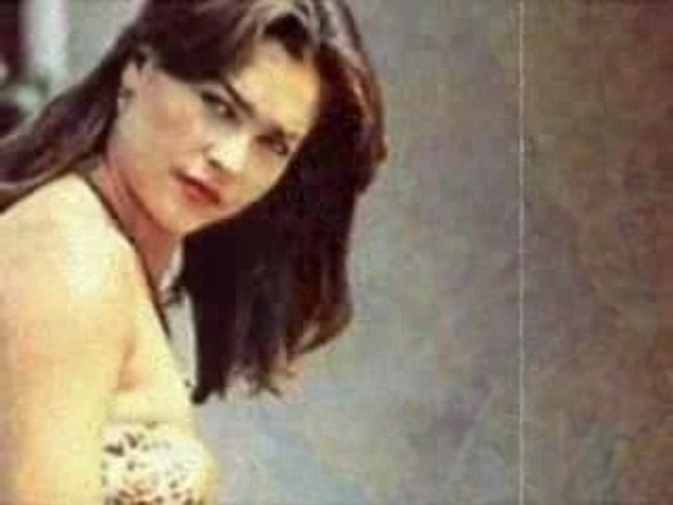 Hulya Avsar - Eyvah, Artik Sevmeyecegim, Intizar ve Gulum