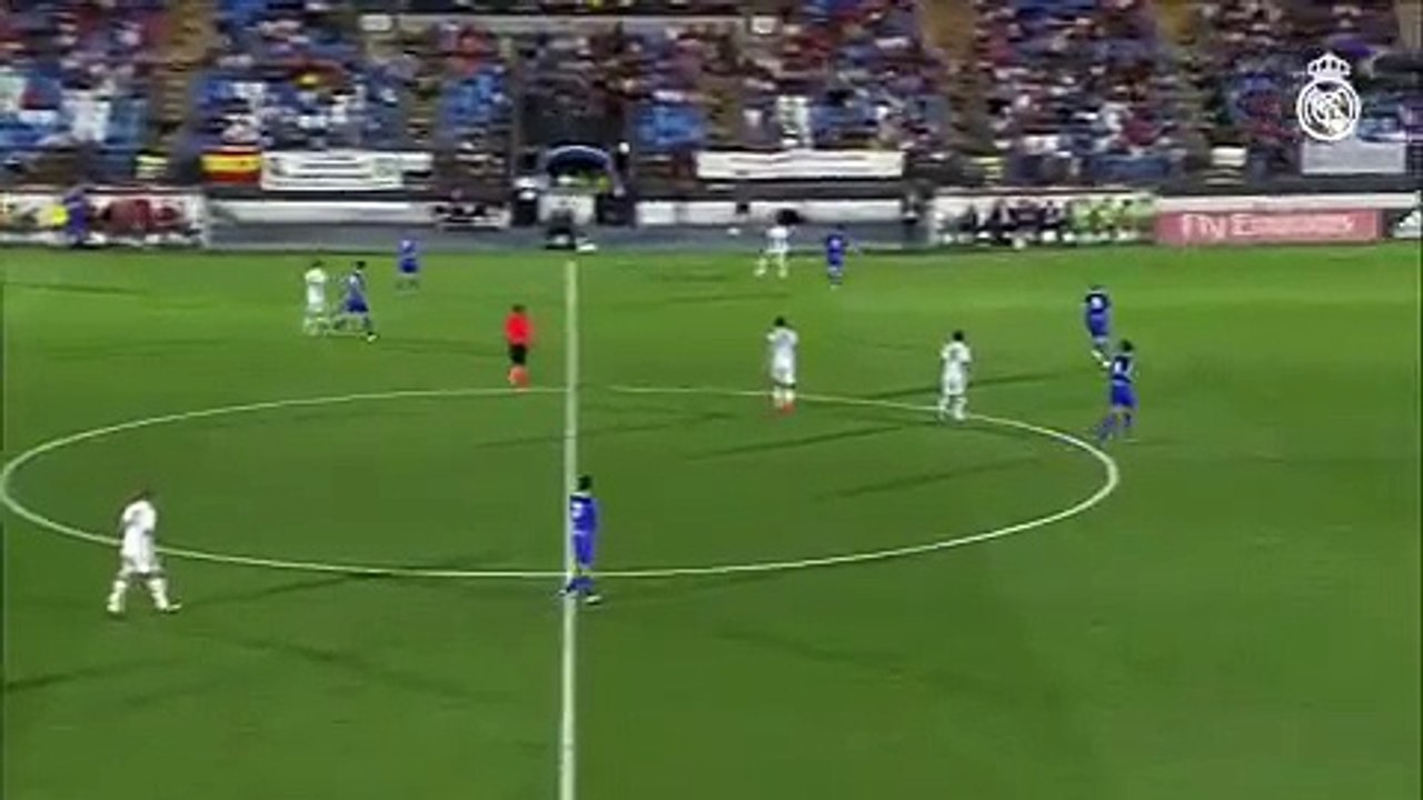 GOLAZO de Sergio Díaz - Real Madrid Castilla - 2016 - Septiembre 2016 (1)