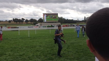 Dans les tribunes des Trois Glorieuses