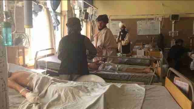 Al menos 36 muertos al colisionar un autobús con un camión en Afganistán