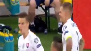 Skrtel RED CARD - Slovakia vs England 0-1 World Cup Qualifiers 04/09/2016