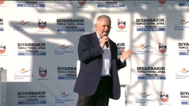 Diyarbakır Başbakan Binali Yıldırım Diyarbakırda Halka Seslendi 4