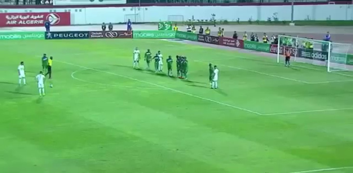 Riyad Mahrez scored a STUNNING free kick today from 30 yards.