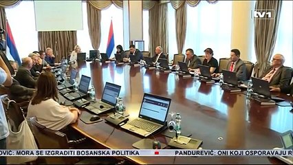 Dok vlast RS plaća referendum, entitet pred kolapsom