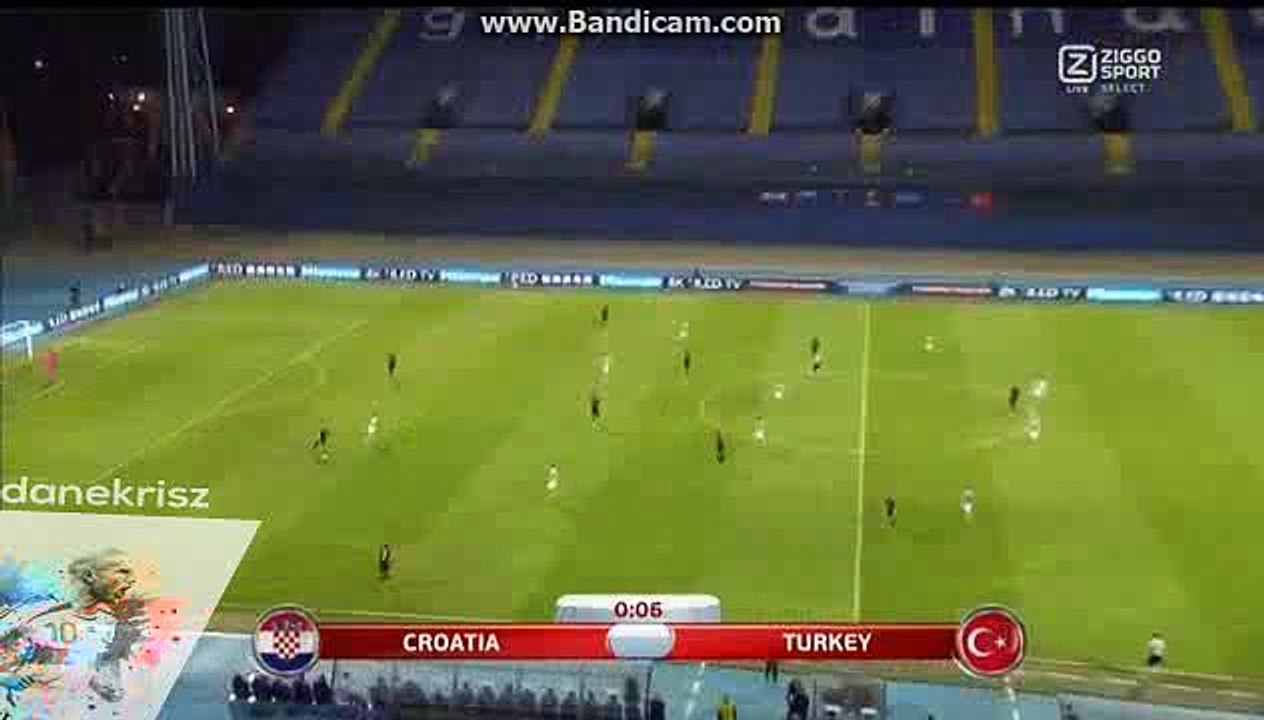 Luka Modric Fantasic Pass - Croatia vs Turkey - World Cup Qualification - 05/09/2016