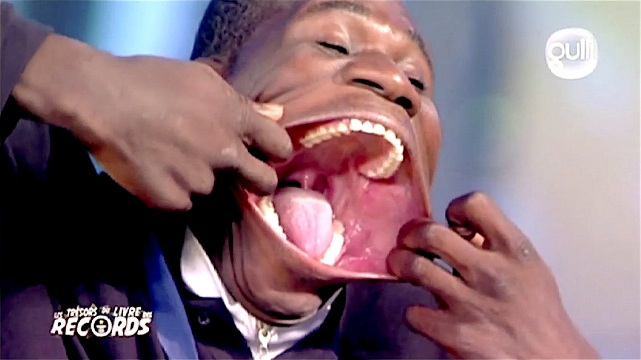 Zapping Télé du 2 septembre 2016 - Les records les plus stupides du monde !