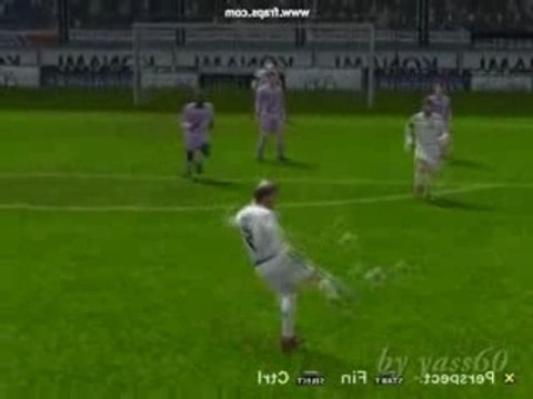 Zinedine Zidane Volée PES superbe magistral ! by yass60