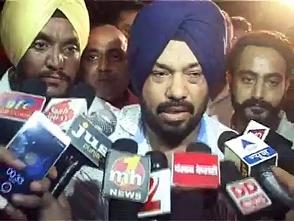 Gurpreet Ghuggi Speaking To Media