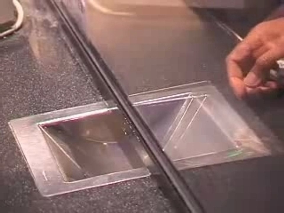 V_MOV