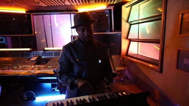 NESCAFÉ : Dolce Gusto Réinventer les Classiques - Interview de l équipe Publicis Conseil