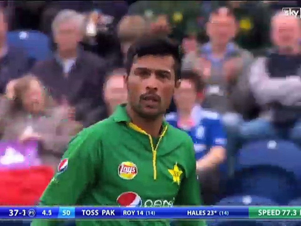 হোয়াইটওয়াশের লজ্জা এড়ালো পাকিস্তান