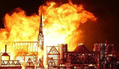 Londra 350 yıl sonra yeniden alevler içinde