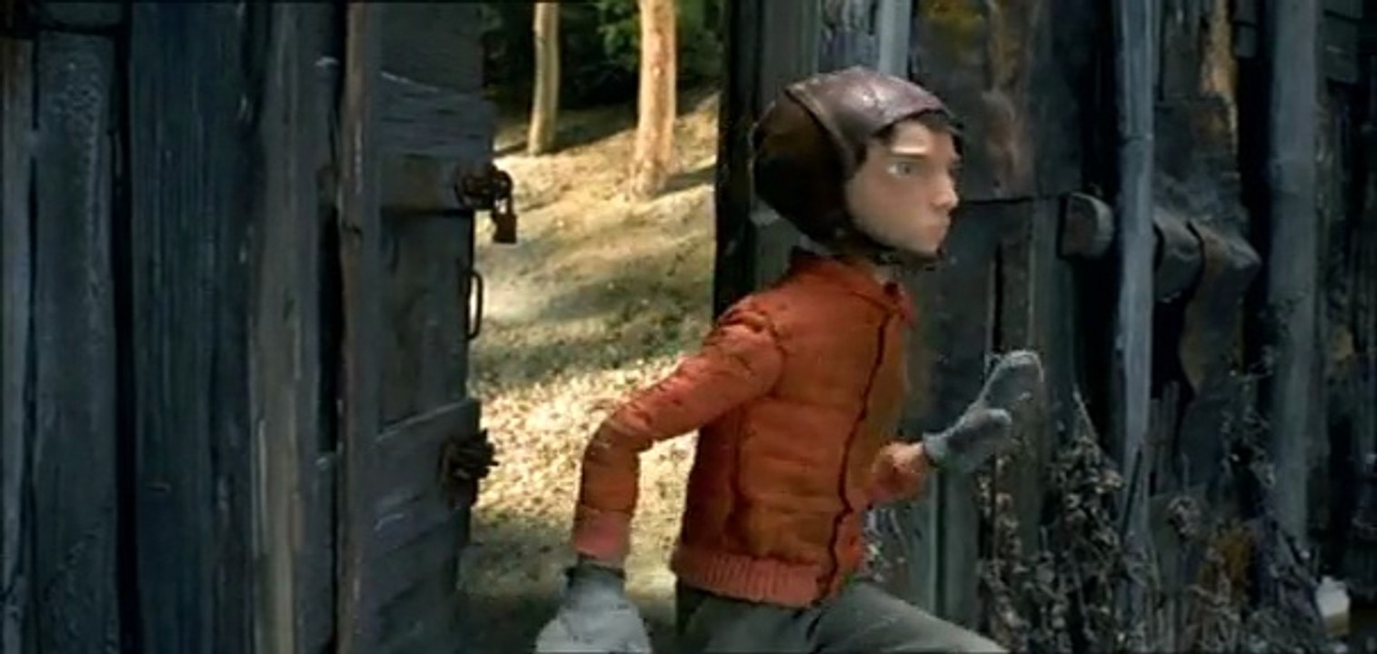 Quan de xiquet escoltava a casa el vinil de la discoteca familiar, no em calien les imatges: en tenia prou amb la imaginació. A punt de complir els 48 no trobe de més les imatges. Per a gaudir escoltant i també mirant.