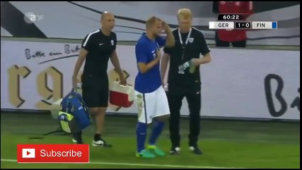 PITCH INVADER TAKES SELFIE WITH SCHWEINSTEIGER