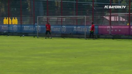 Le ciseau magique de de Franck Ribéry à l'entraînement - Bayern Munich